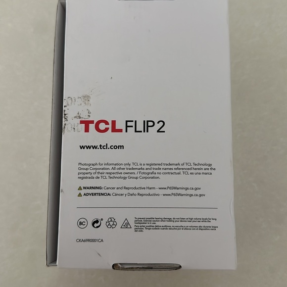 TCL FLIP2 Cell Phone - Picture 2 of 2